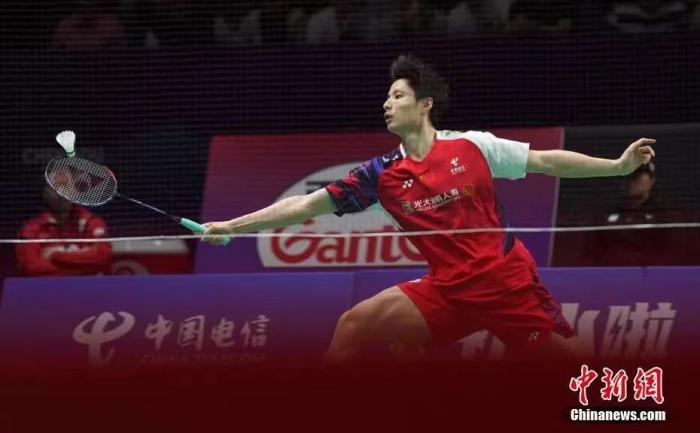 石宇奇登顶世界第一，国羽男单八年后夺回世界